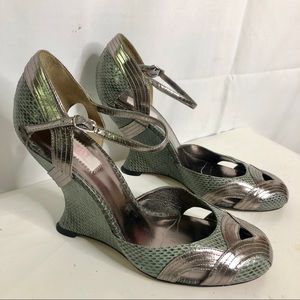 J.Lo Jennifer Lopez Leather Wedges